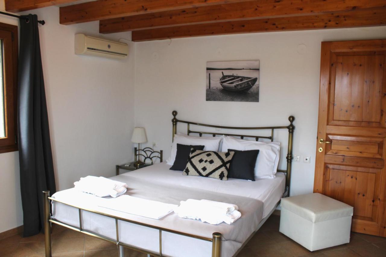 Villa Tenedos Skopelos Town Exterior photo